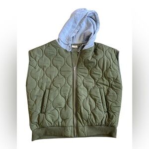 Quilted Green Puffer Hoodied Vest